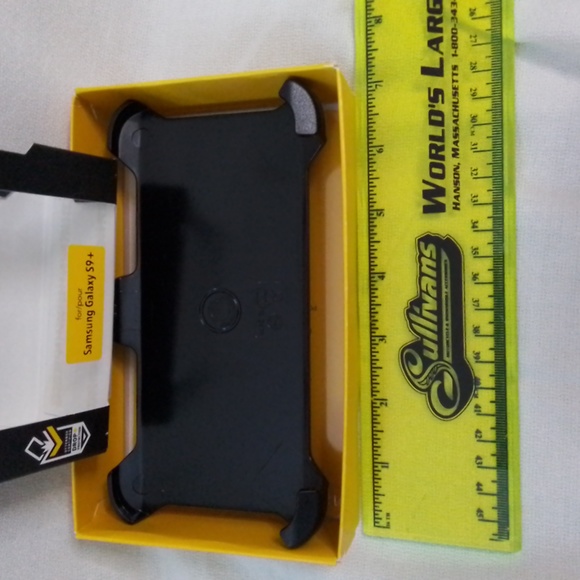 - Defender otterbox clips/S8 and S9+ - Picture 7 of 12